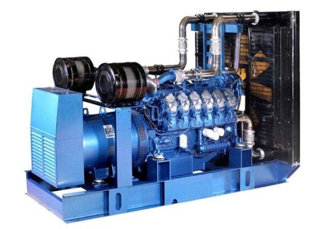 平湖康明斯30kw小型柴油二手发电机组 平湖康明斯30kw小型柴油二手发电机组